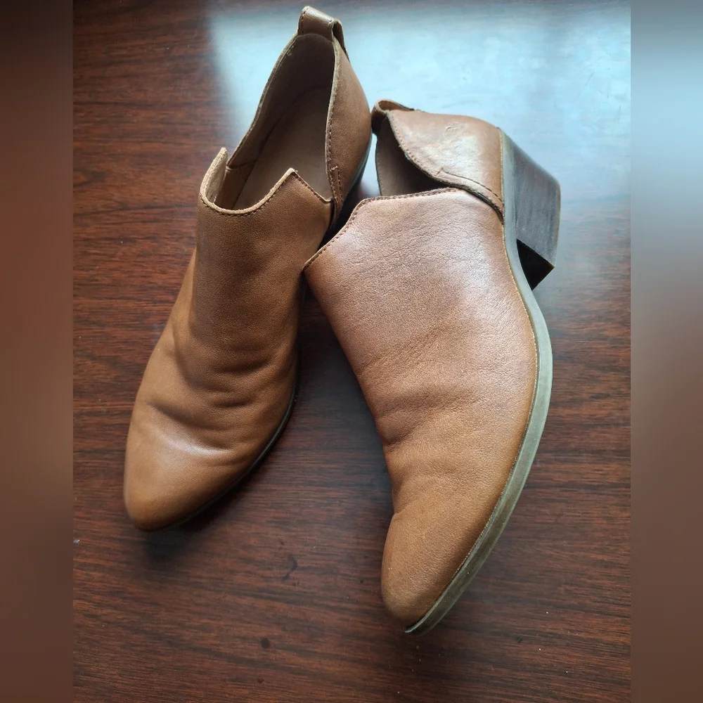 Frye "Rowan" Brown Leather Ankle Slip On Boots - Picture 7 of 13